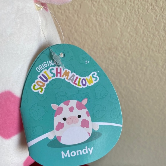Mondy The Seacow Squishmallows 8” - Picture 3 of 3
